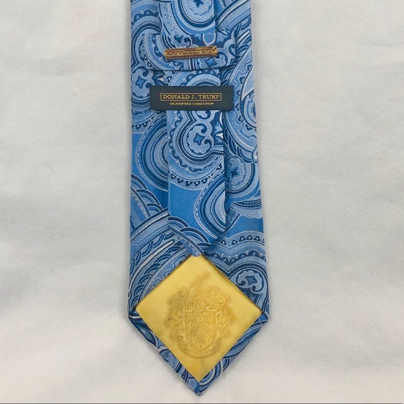Donald J Trump Other - Donald J Trump Silk Blue Paisley Necktie